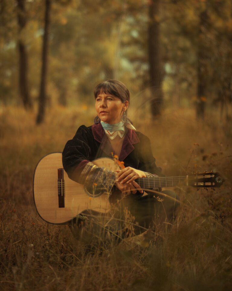 La Guitarra canta en Soledad